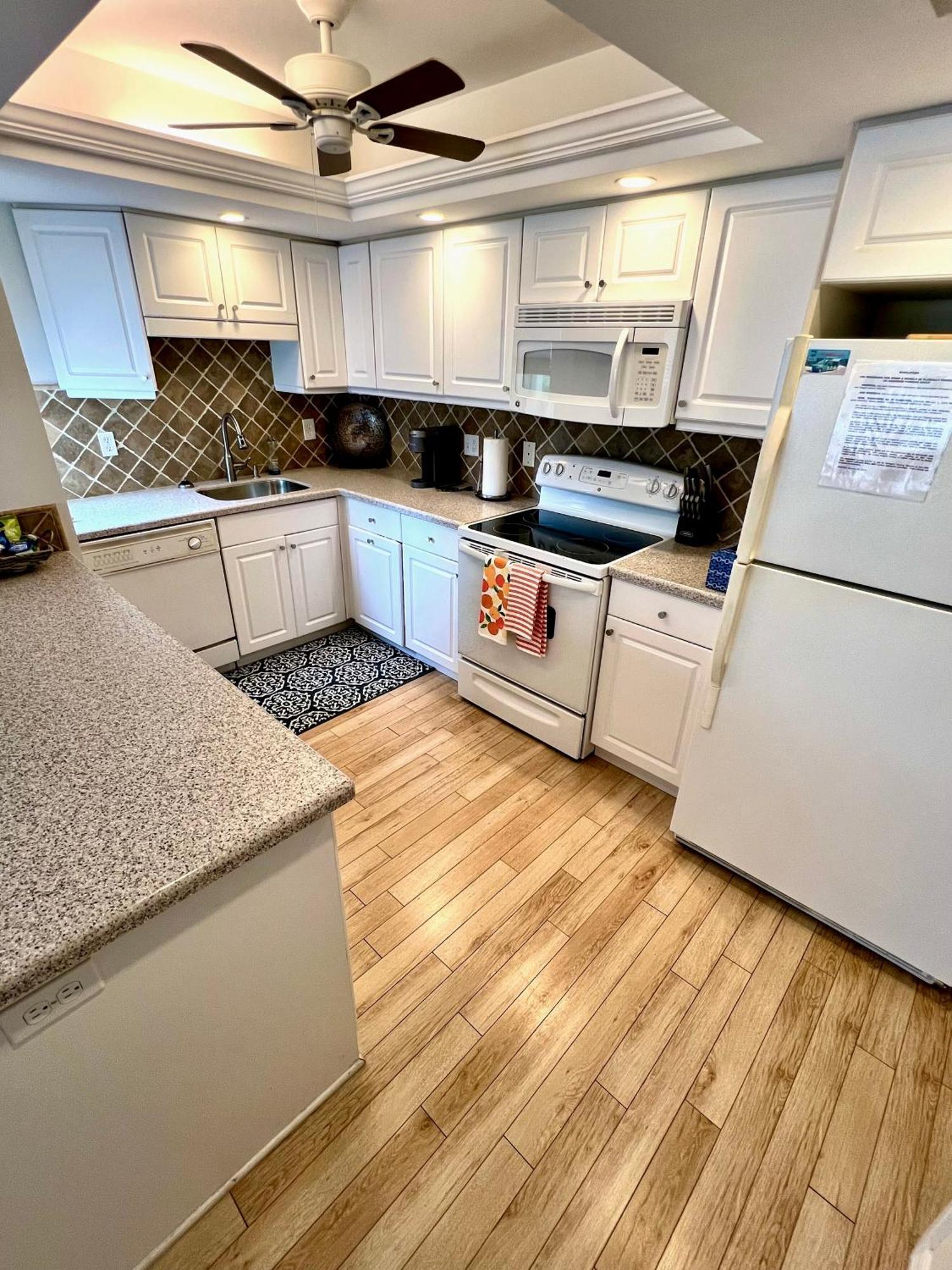 Luxury Waterfront Views - Heated Pool - 1400Sf Duplex - Minutes To The Beach Siesta Key Eksteriør bilde